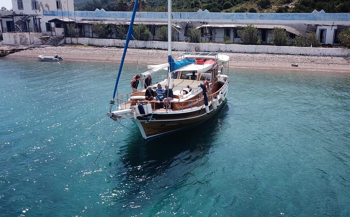 Boat Image