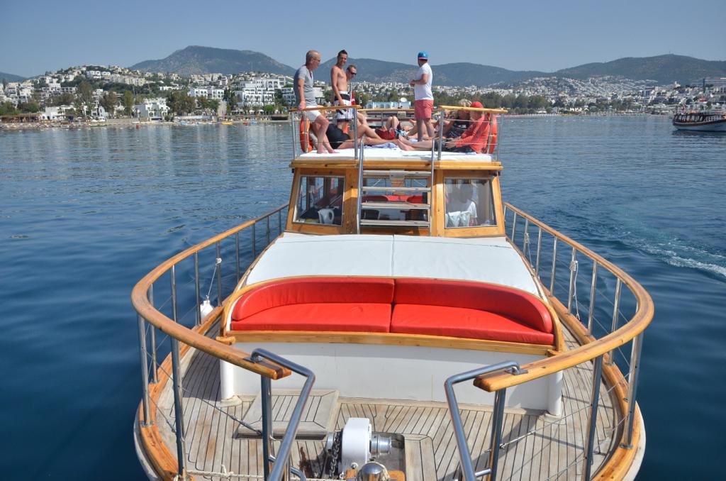 Boat Image