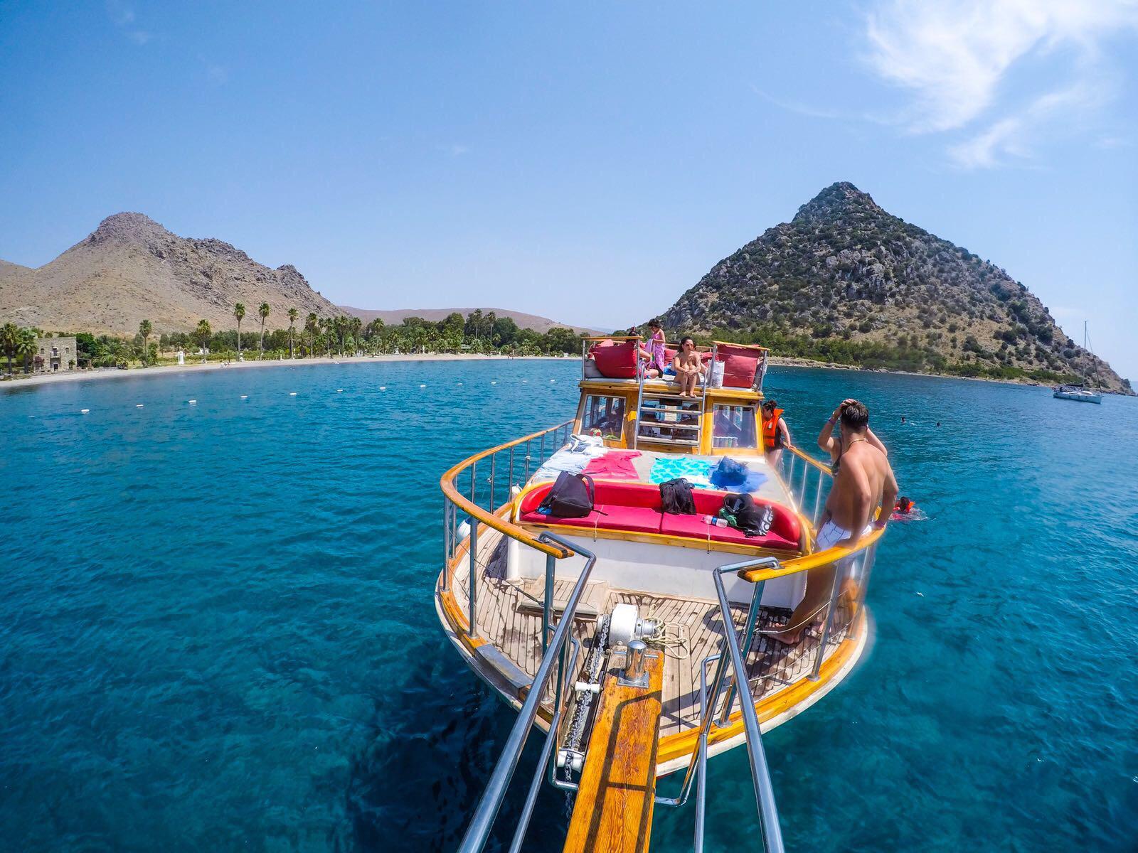 Boat Image