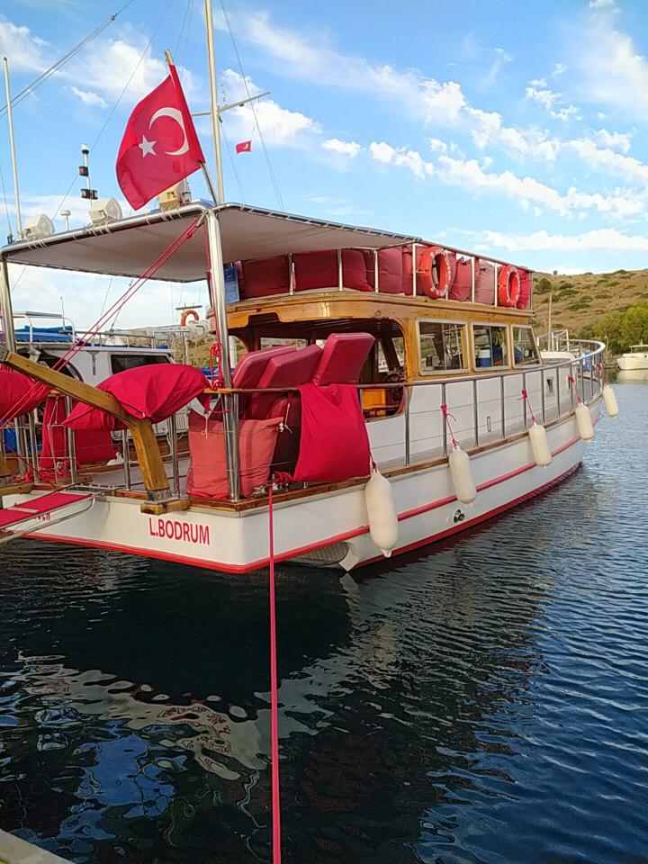 Boat Image